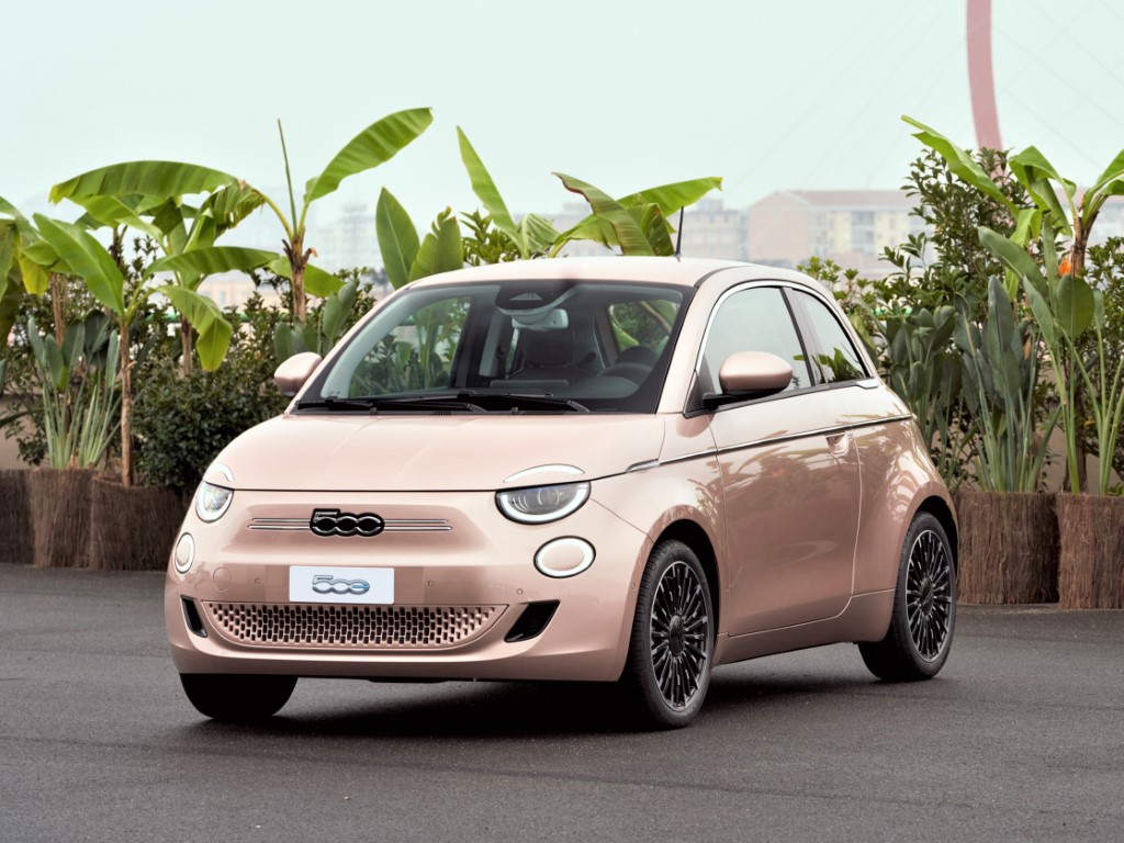 Fiat 500e 42 kWh 3+1